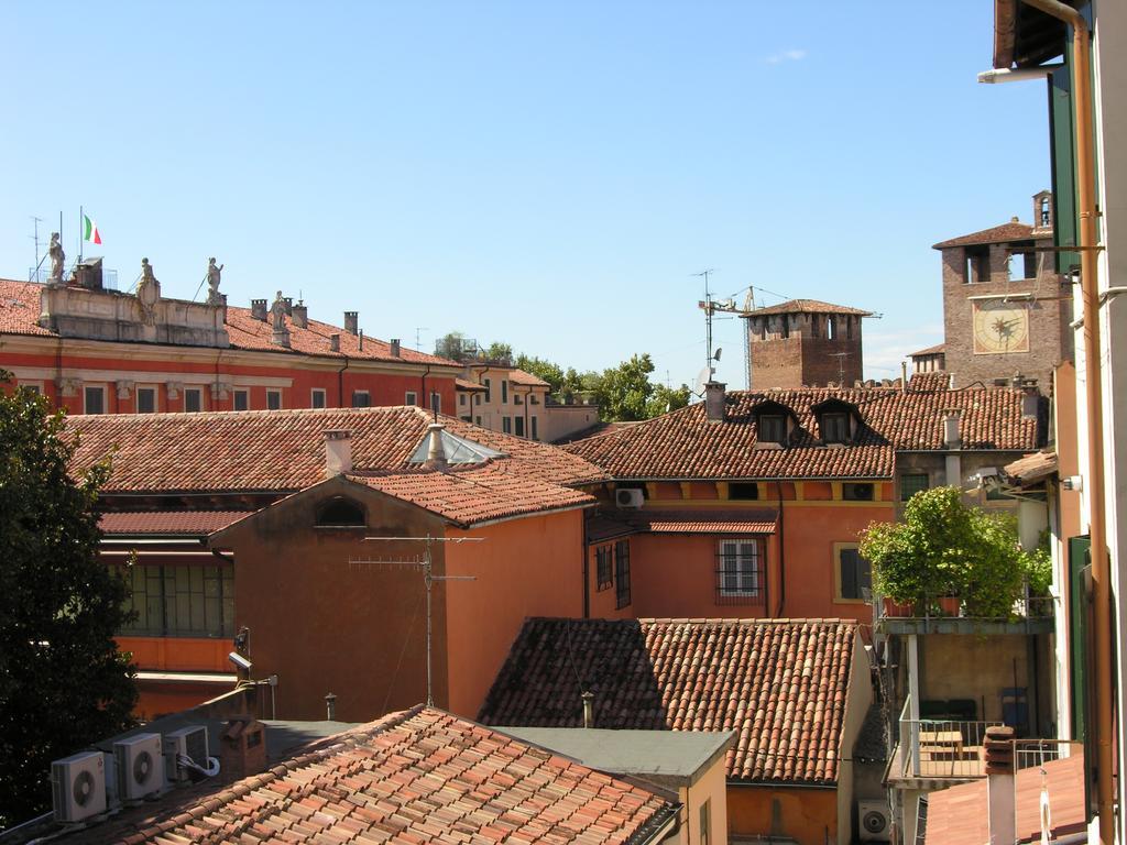 Antica Residenza Via Roma Garden View Верона Экстерьер фото